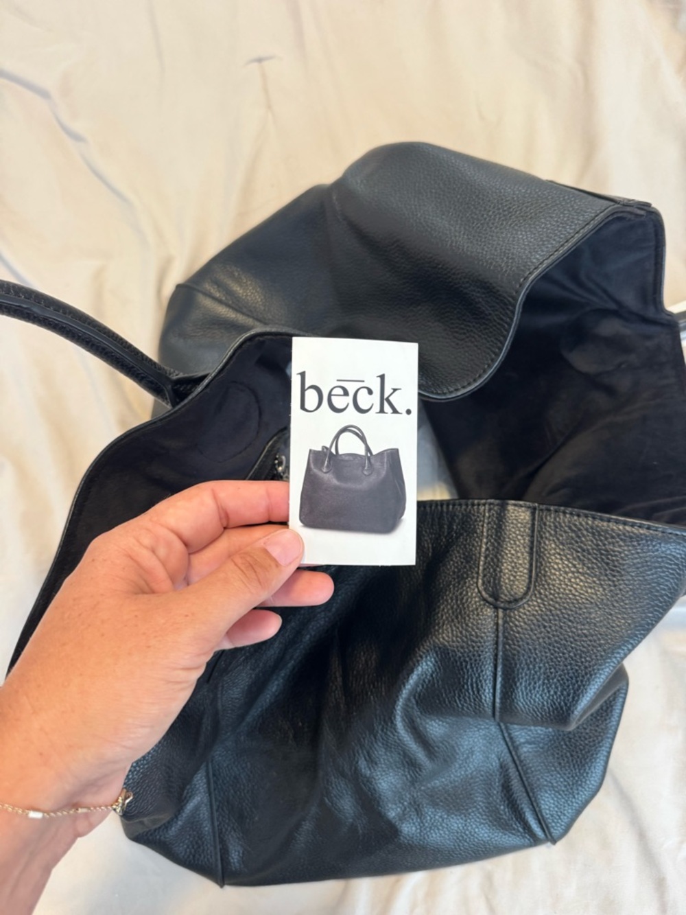 BECK Classic Black Leather Tote Bag - Handheld Carry - Picture 2 of 6